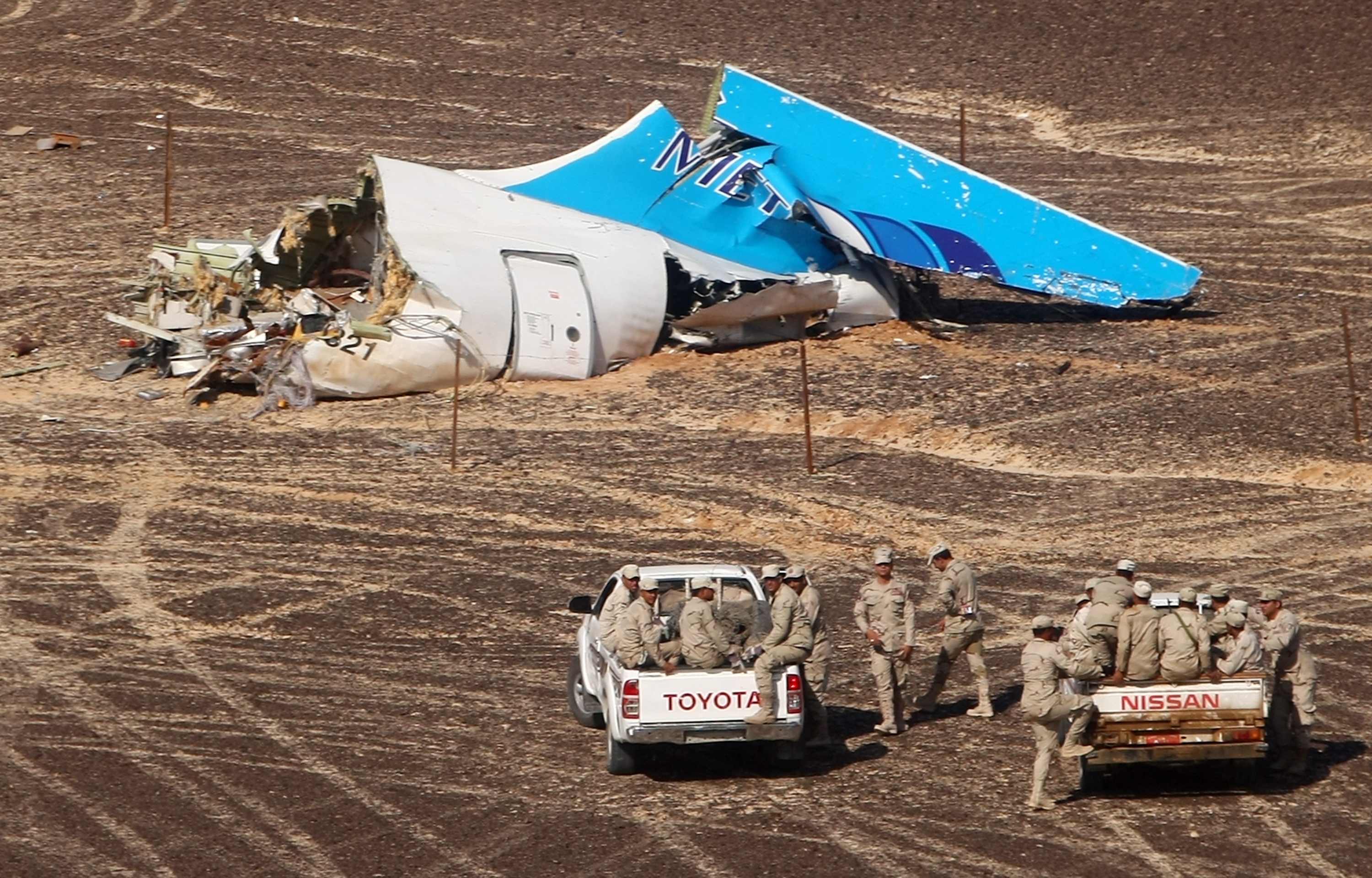 Разбился самолет 2015. Катастрофа a321 над Синайским полуостровом. Катастрофа российского самолета Airbus a321 "Когалымавиа" в Египте. Самолет a321 "Когалымавиа". Над Синаем крушение а321 Египет.
