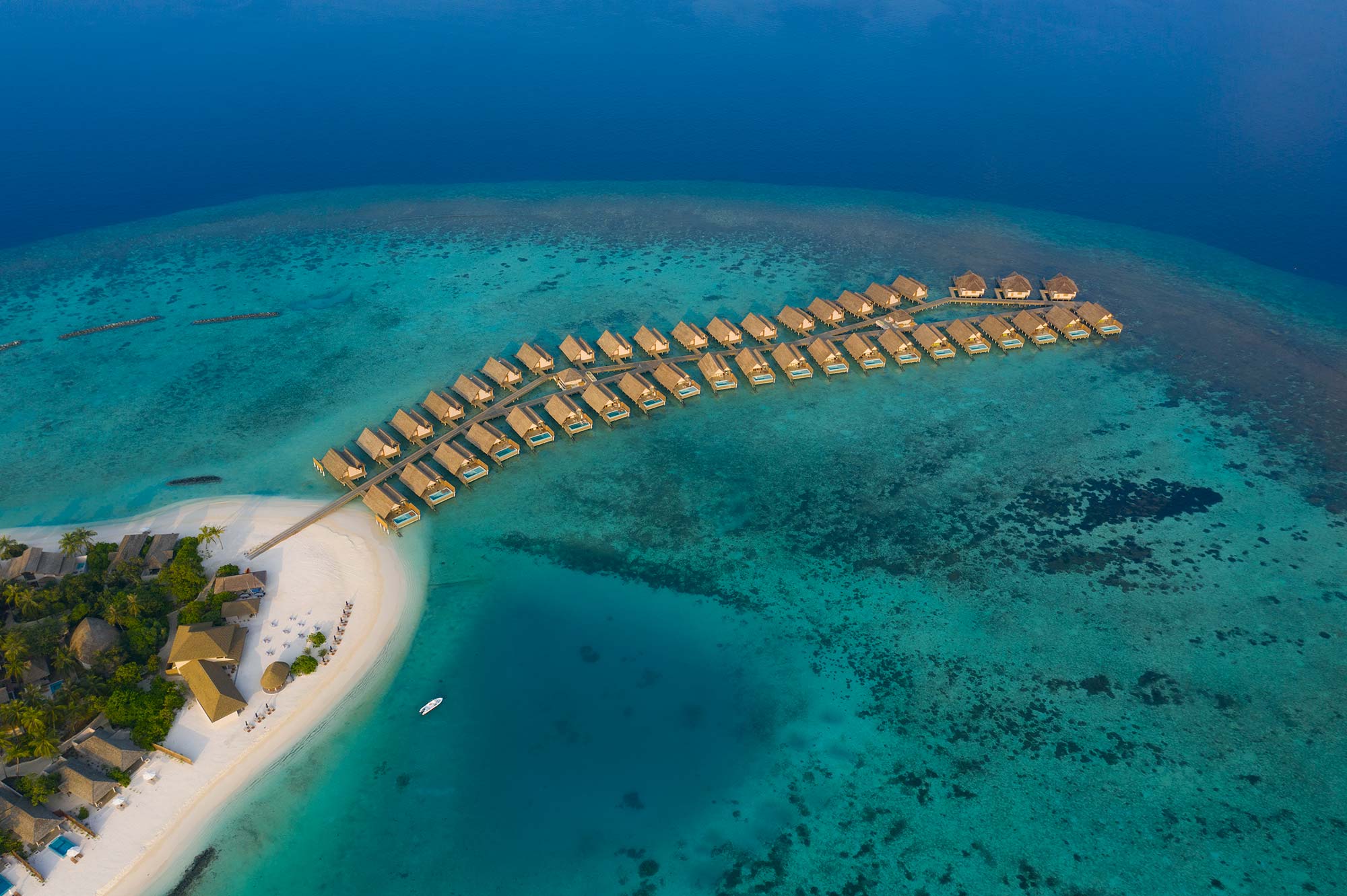 Emerald Faarufushi Resort Maldives